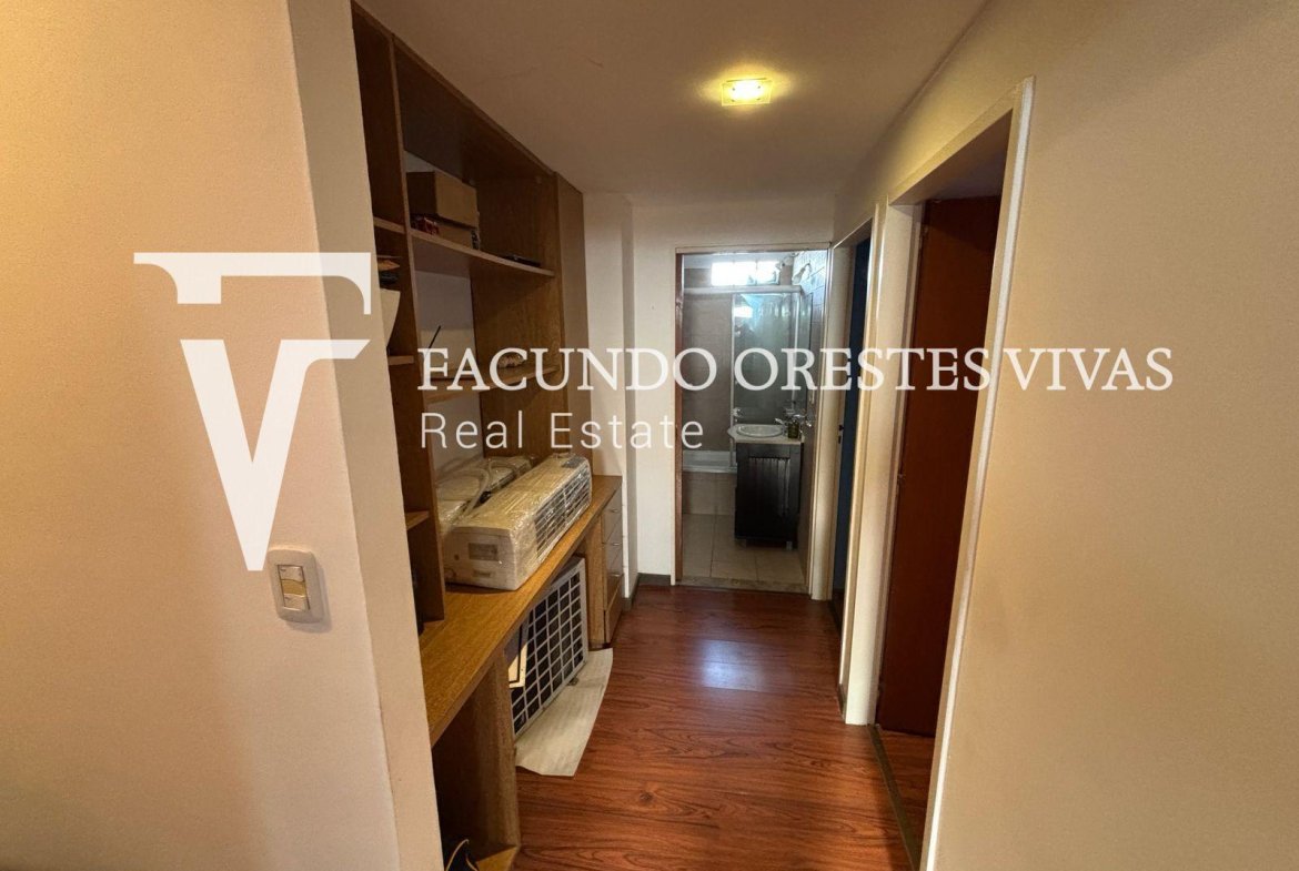 VENTA-SEMI PISO-CUATRO AMBIENTES-DORMITORIO EN SUITE-VELEZ SARFIELD
