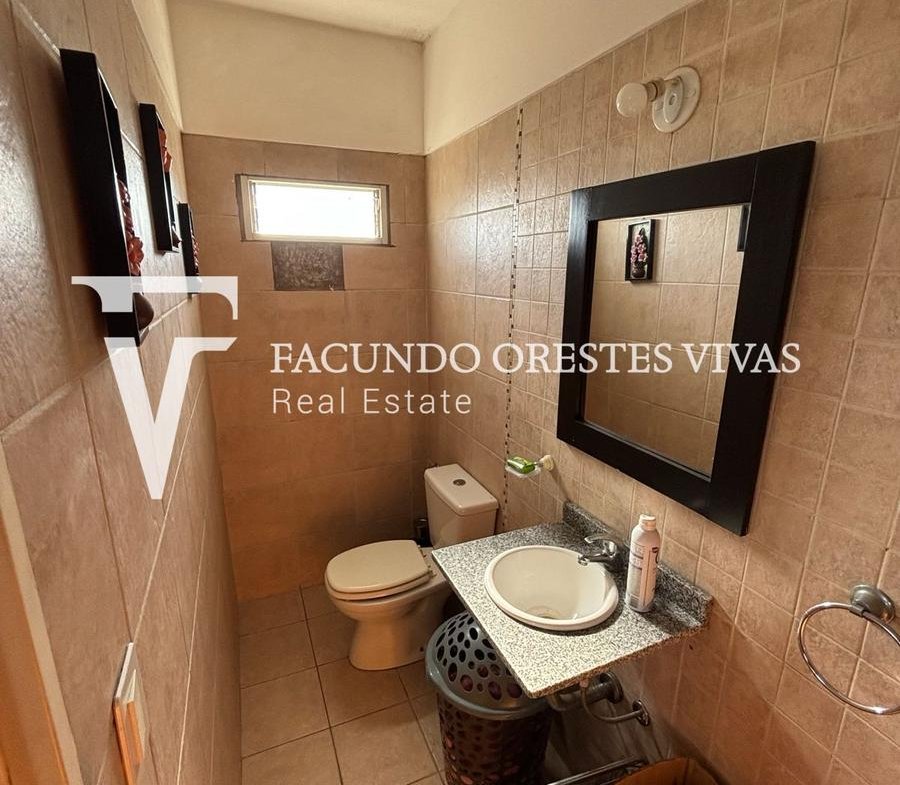 VENTA-SEMI PISO-CUATRO AMBIENTES-DORMITORIO EN SUITE-VELEZ SARFIELD