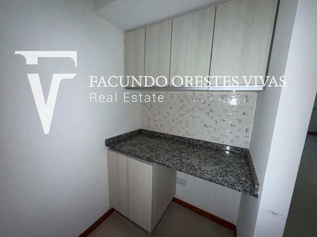 VENTA- TRES AMBIENTES-FRENTE-BALCON-A ESTRENAR-MATADEROS