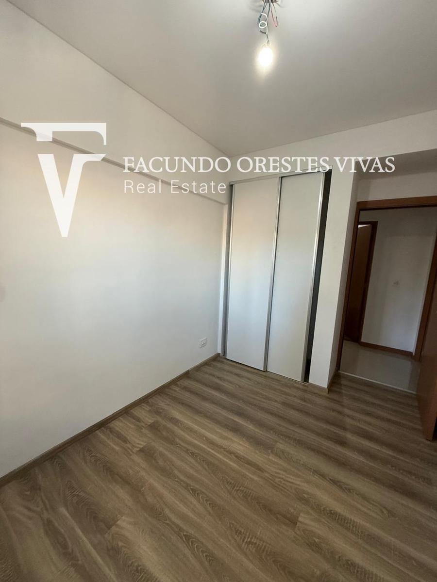 VENTA- TRES AMBIENTES-FRENTE-BALCON-A ESTRENAR-MATADEROS