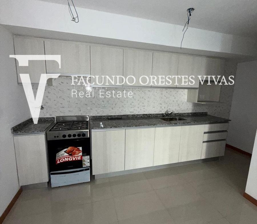 VENTA- TRES AMBIENTES-FRENTE-BALCON-A ESTRENAR-MATADEROS