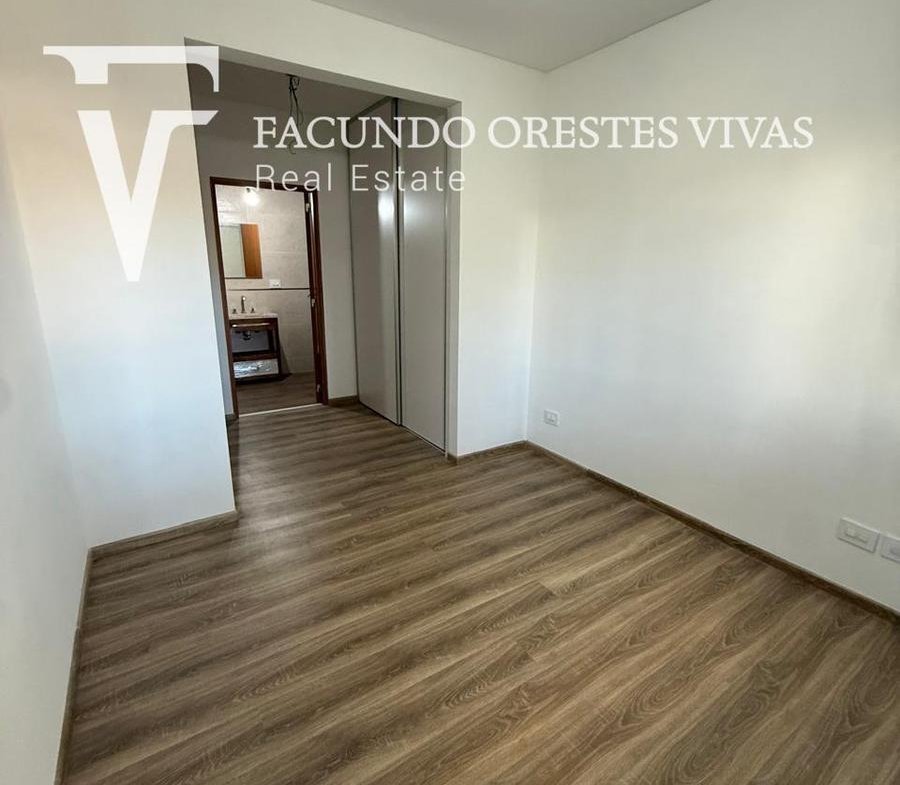 VENTA- TRES AMBIENTES-FRENTE-BALCON-A ESTRENAR-MATADEROS