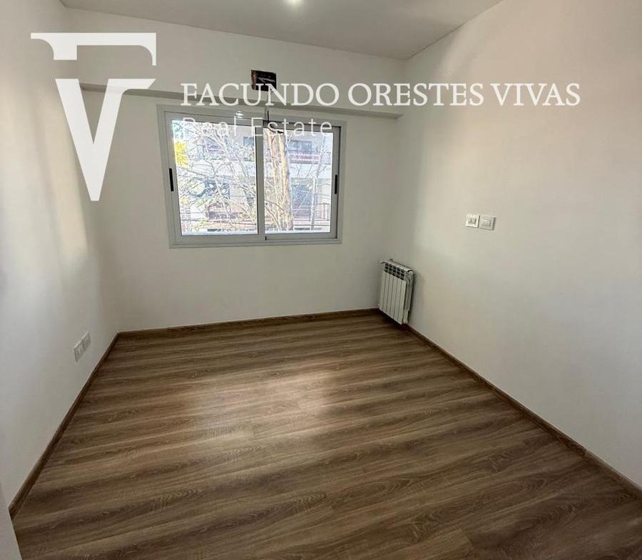 VENTA- TRES AMBIENTES-FRENTE-BALCON-A ESTRENAR-MATADEROS