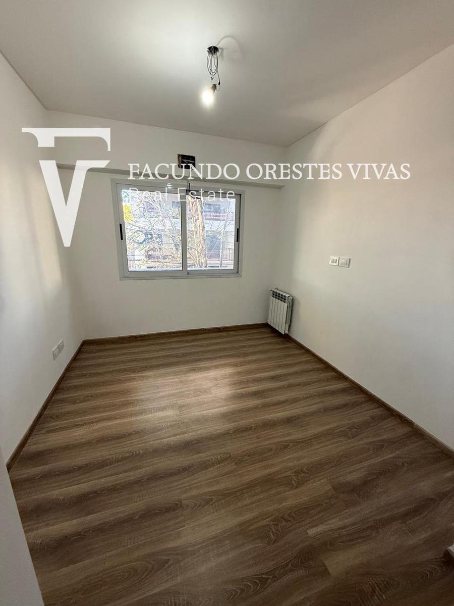 VENTA- TRES AMBIENTES-FRENTE-BALCON-A ESTRENAR-MATADEROS