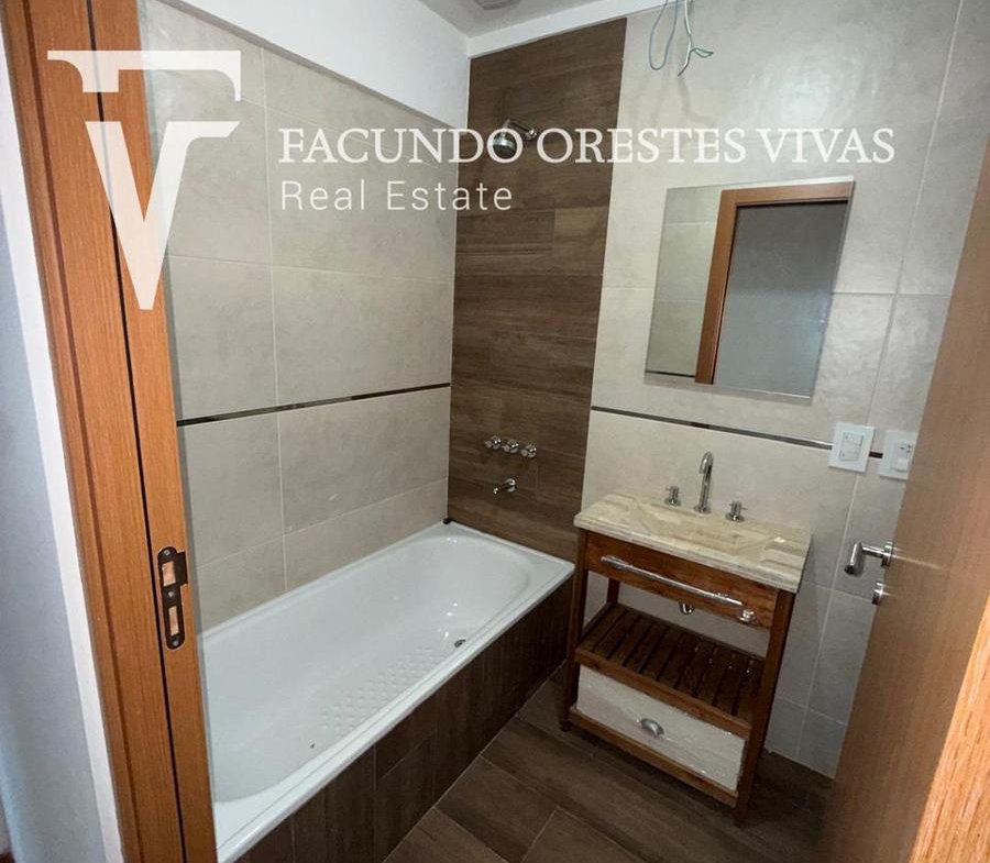 VENTA- TRES AMBIENTES-FRENTE-BALCON-A ESTRENAR-MATADEROS