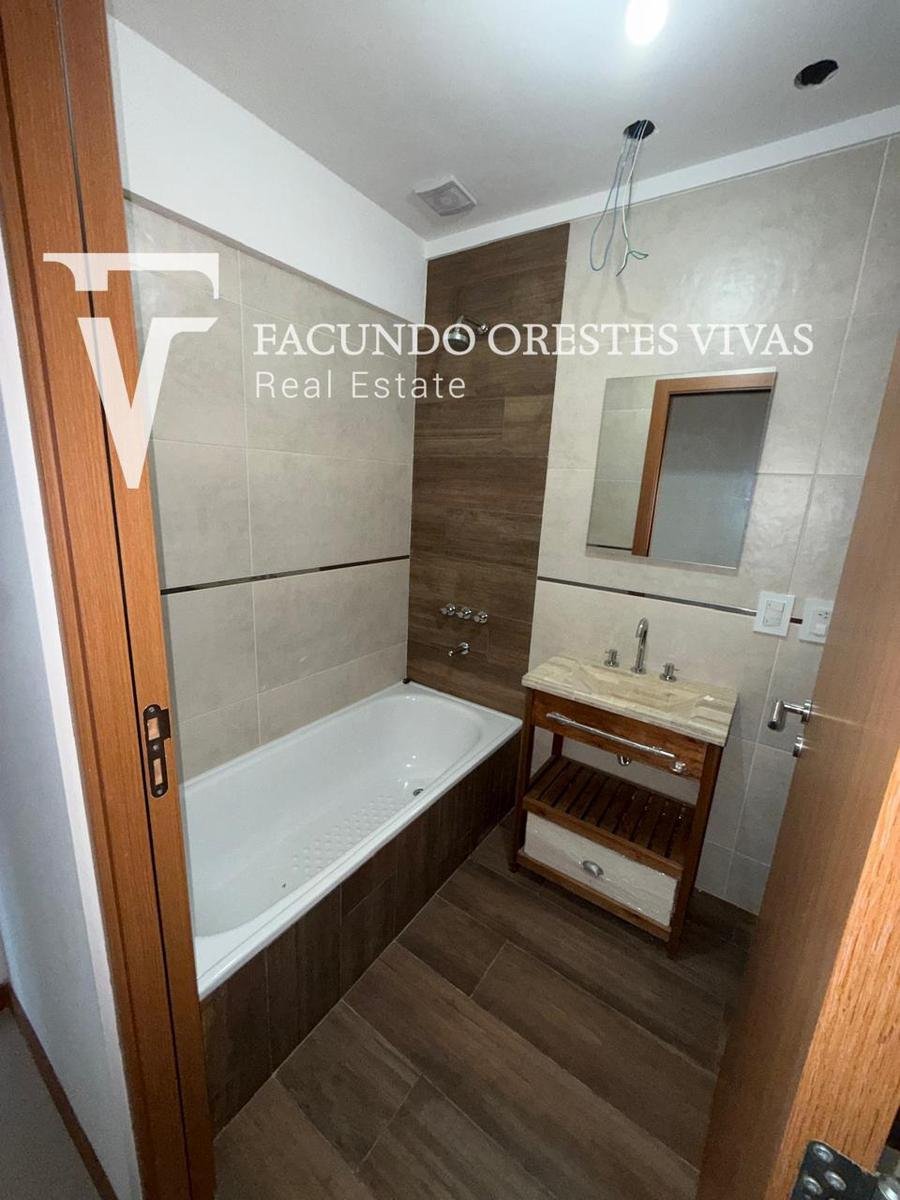 VENTA- TRES AMBIENTES-FRENTE-BALCON-A ESTRENAR-MATADEROS