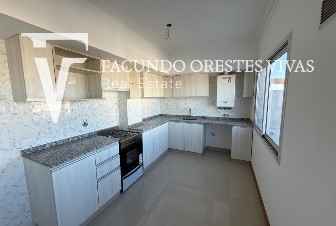 VENTA-MONOAMBIENTE-BALCON ATERRAZADO-FRENTE-MATADEROS
