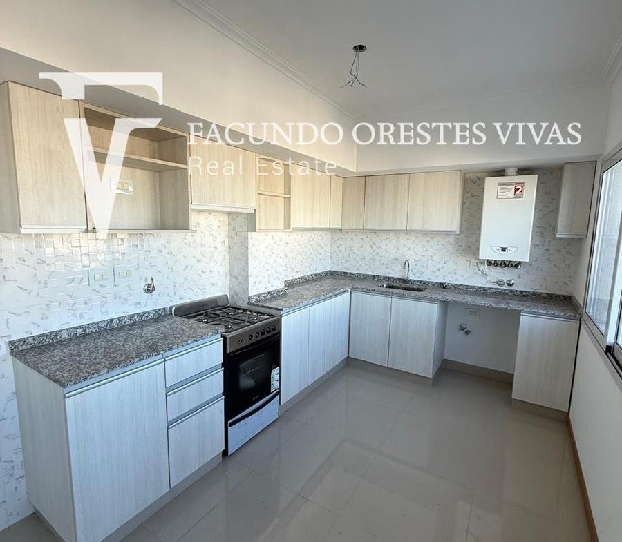 VENTA-MONOAMBIENTE-BALCON ATERRAZADO-FRENTE-MATADEROS