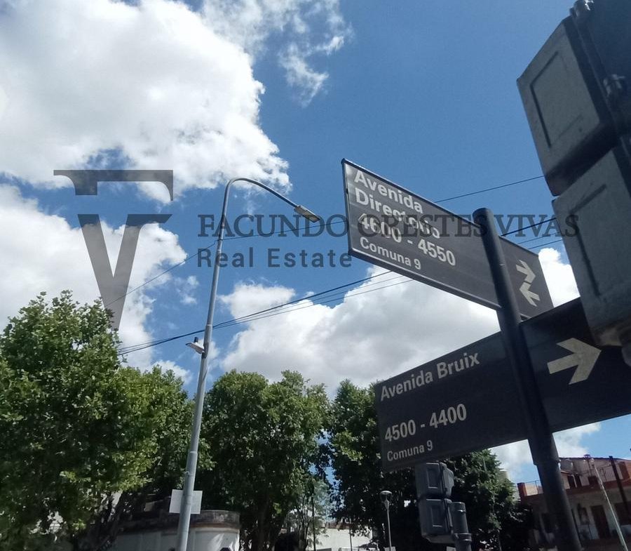 Venta Casa y Local 3 Ambientes Lote Propio