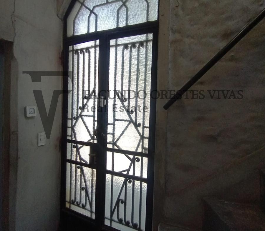 Venta Casa y Local 3 Ambientes Lote Propio