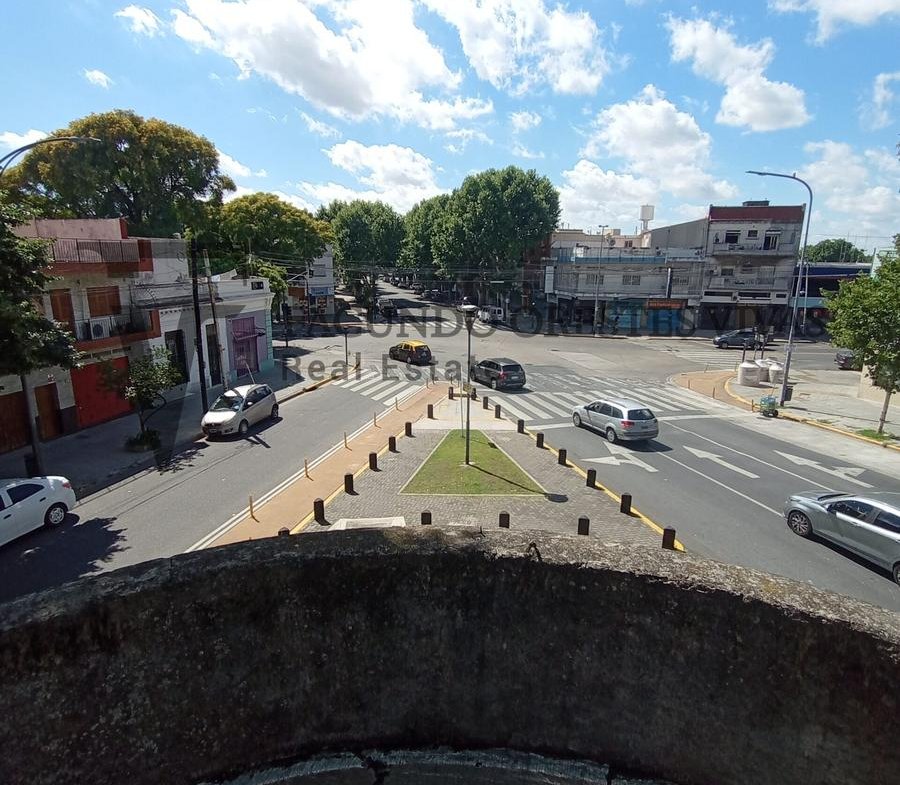 Venta Casa y Local 3 Ambientes Lote Propio