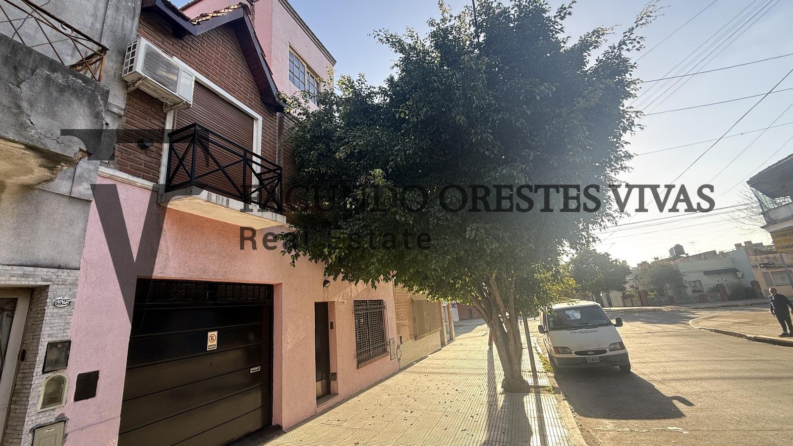 Venta Casa 6 ambientes Villa Lugano Parrilla Jardin