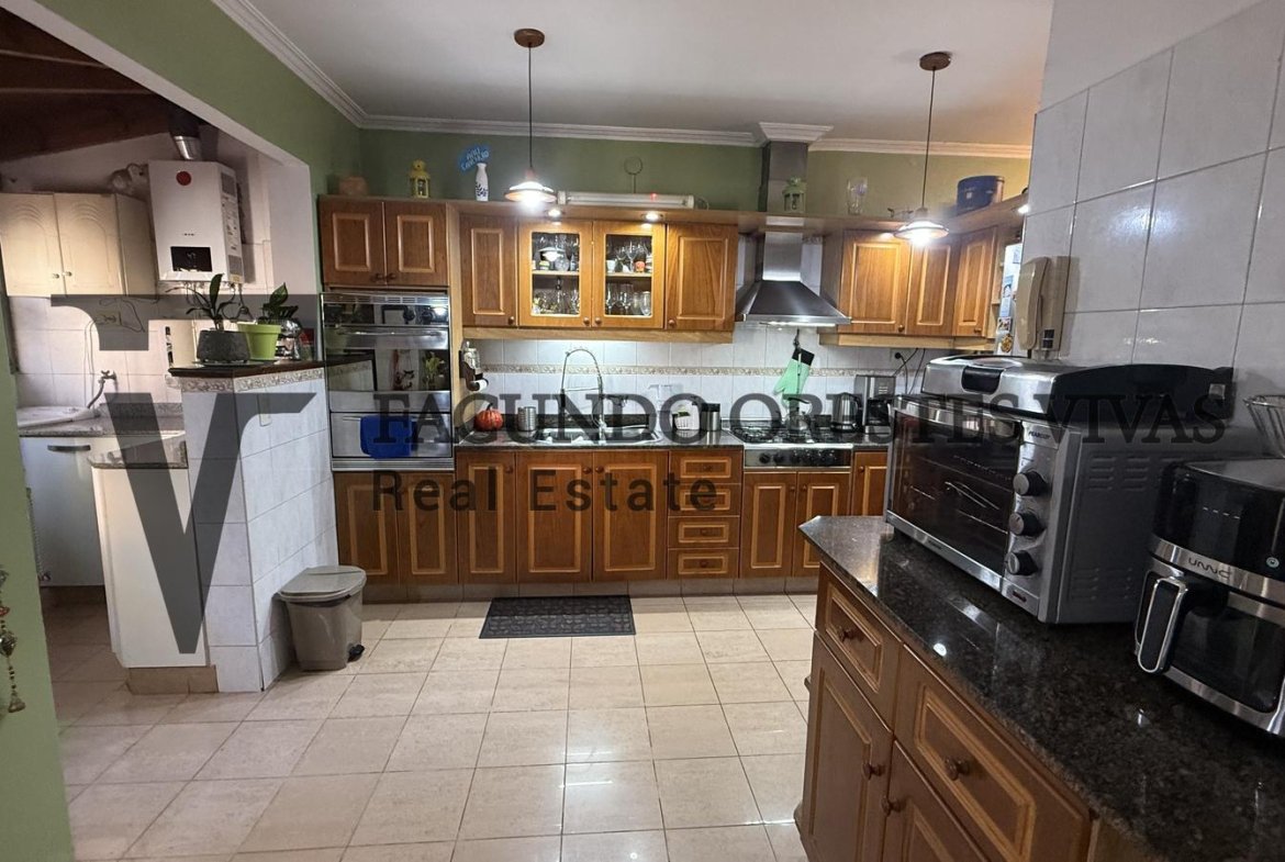 Venta Casa 6 ambientes Villa Lugano Parrilla Jardin