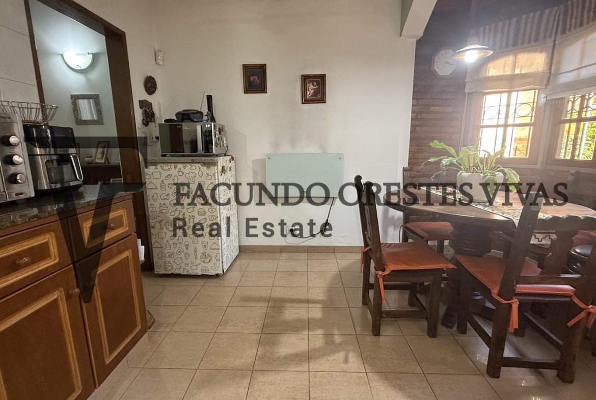 Venta Casa 6 ambientes Villa Lugano Parrilla Jardin