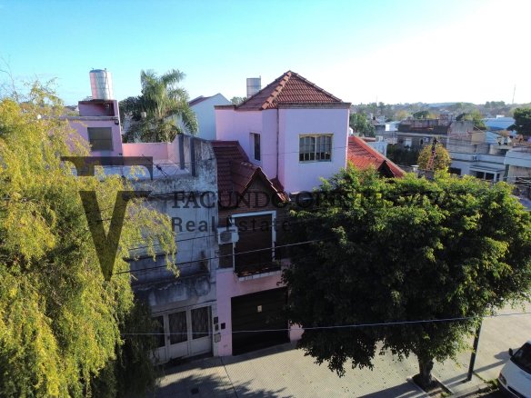Venta Casa 6 ambientes Villa Lugano Parrilla Jardin