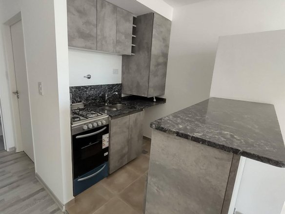 VENTA – LINIERS – DEPARTAMENTO – SEMI PISO – DOS AMBIENTES – A ESTRENAR – LINIERS