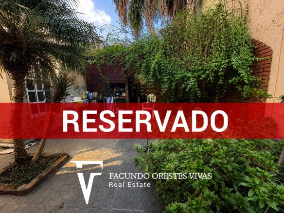 CASA-MULTIFAMILIAR-COCHERA-PARRILA-PATIO-BARRIO NAÓN-MATADEROS