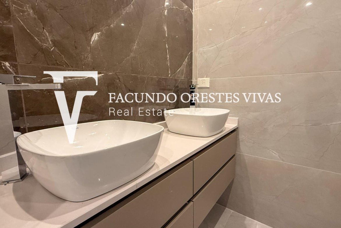 VENTA-CUATRO AMBIENTES-CATEGORIA-EXCLUSIVO-BALCON ATERRAZADO-COCHERA-BARRIO NAON
