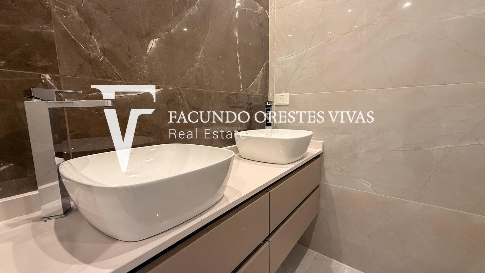 VENTA-CUATRO AMBIENTES-CATEGORIA-EXCLUSIVO-BALCON ATERRAZADO-COCHERA-BARRIO NAON