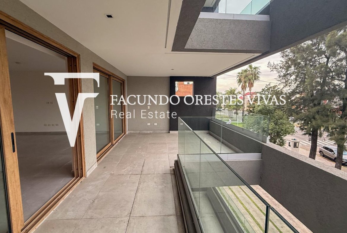 VENTA-CUATRO AMBIENTES-CATEGORIA-EXCLUSIVO-BALCON ATERRAZADO-COCHERA-BARRIO NAON