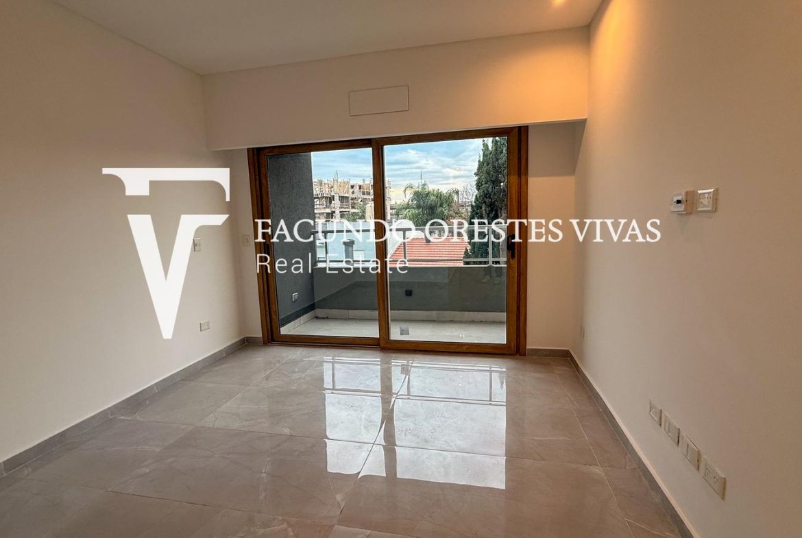 VENTA-CUATRO AMBIENTES-CATEGORIA-EXCLUSIVO-BALCON ATERRAZADO-COCHERA-BARRIO NAON