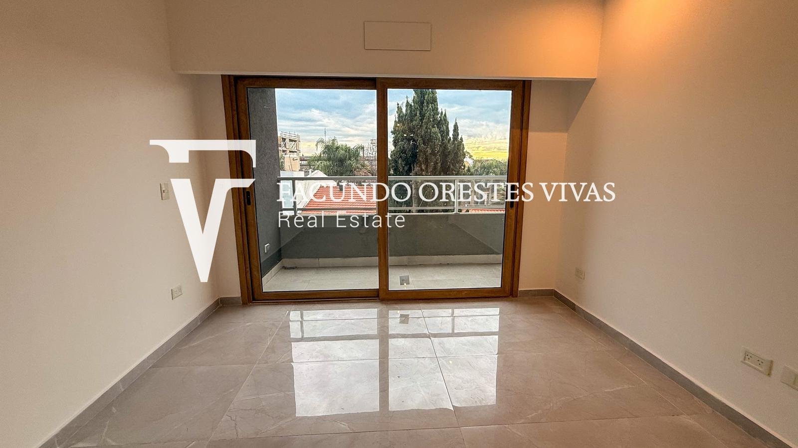 VENTA-CUATRO AMBIENTES-CATEGORIA-EXCLUSIVO-BALCON ATERRAZADO-COCHERA-BARRIO NAON