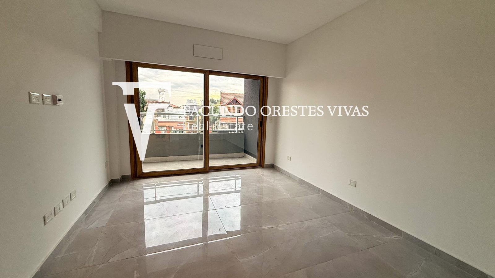 VENTA-CUATRO AMBIENTES-CATEGORIA-EXCLUSIVO-BALCON ATERRAZADO-COCHERA-BARRIO NAON
