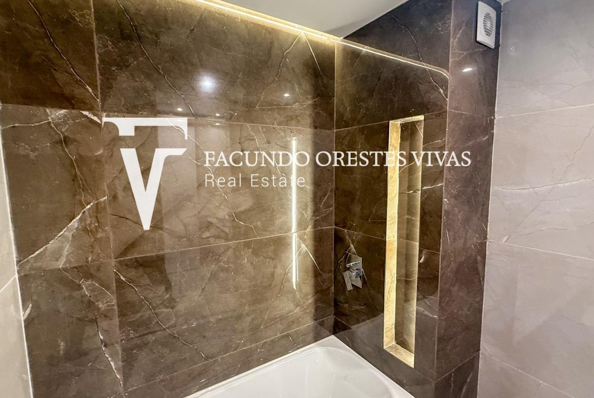 VENTA-CUATRO AMBIENTES-CATEGORIA-EXCLUSIVO-BALCON ATERRAZADO-COCHERA-BARRIO NAON