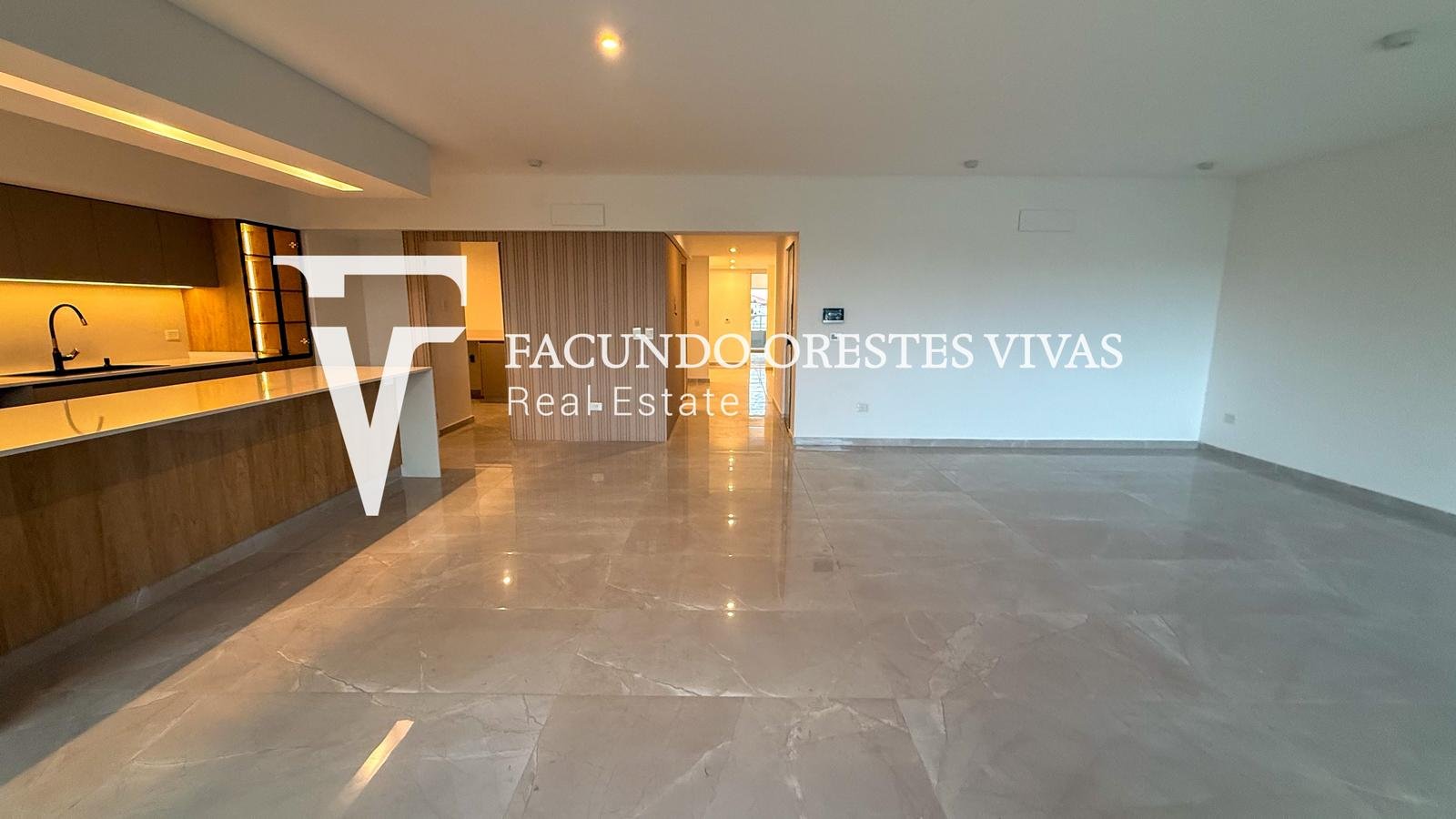 VENTA-CUATRO AMBIENTES-CATEGORIA-EXCLUSIVO-BALCON ATERRAZADO-COCHERA-BARRIO NAON