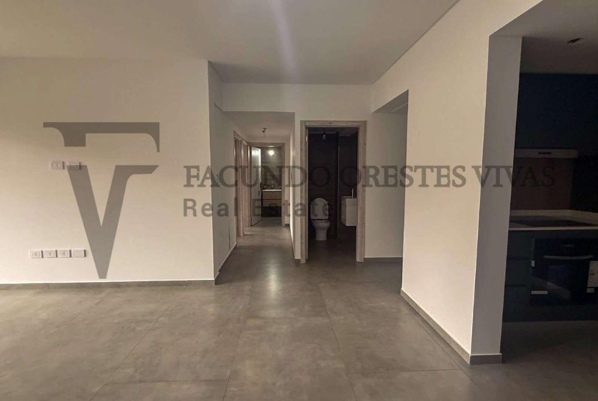 VENTA – DEPARTAMENTO – TRES AMBIENTES – MATADEROS – BALCON