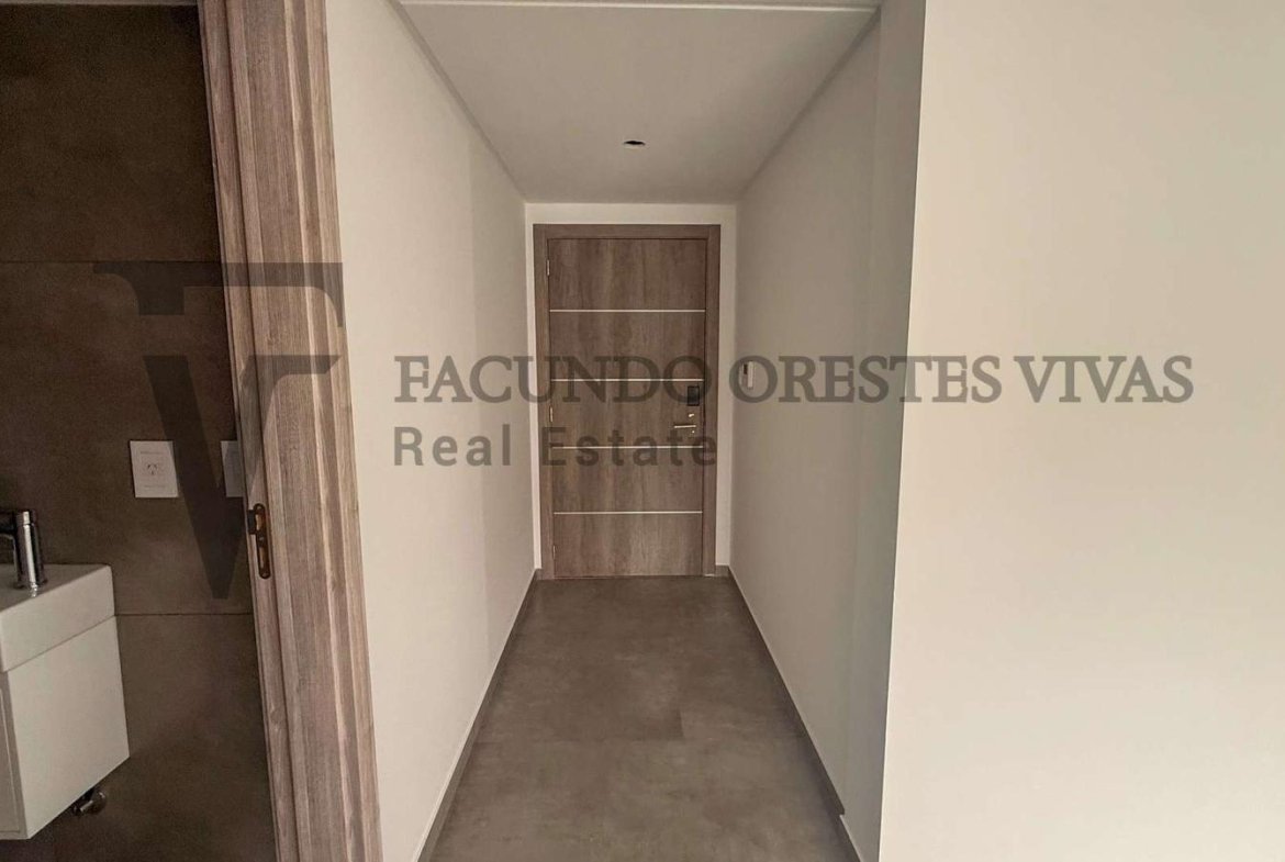 VENTA – DEPARTAMENTO – TRES AMBIENTES – MATADEROS – BALCON