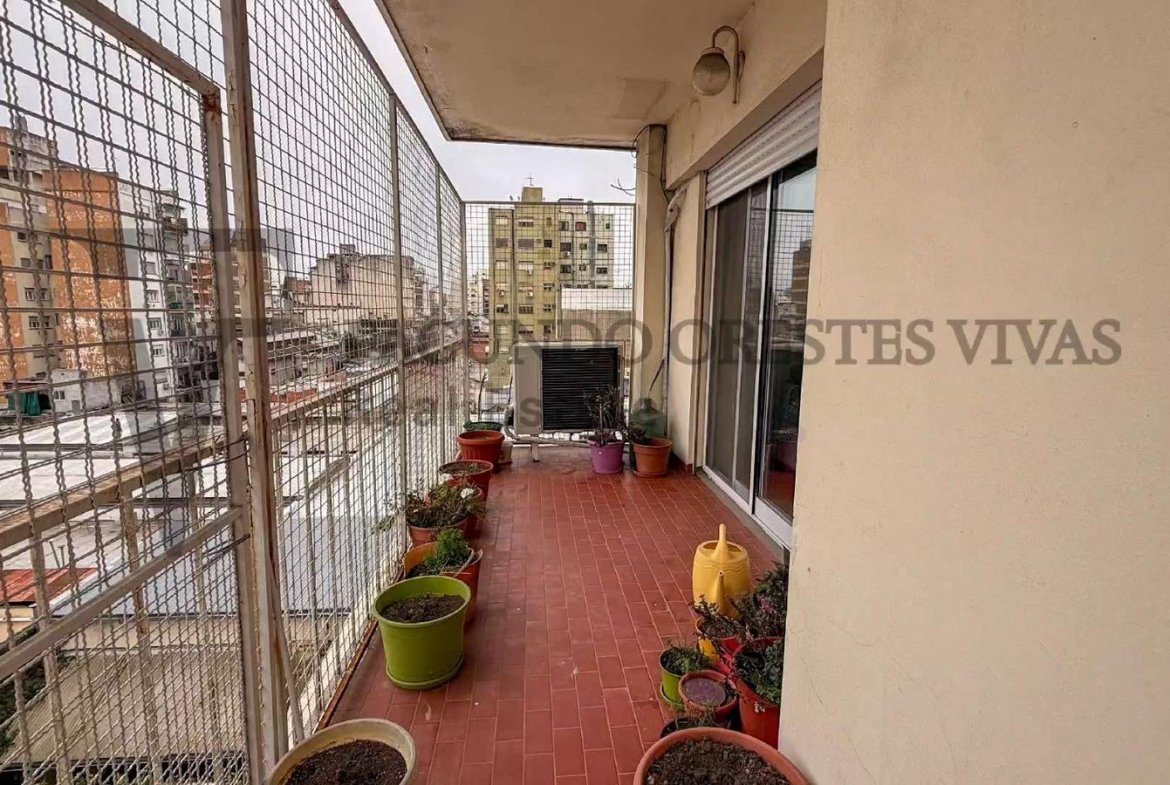 VENTA – DEPARTAMENTO – CUATRO AMBIENTES -BALCÓN – BOEDO