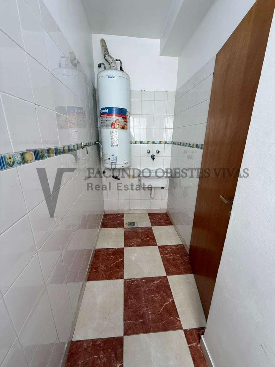 VENTA-DEPARTAMENTO-CUATRO AMBIENTES-PILETA-SUM-CATEGORIA-LOSA RADIANTE-VILLA LURO