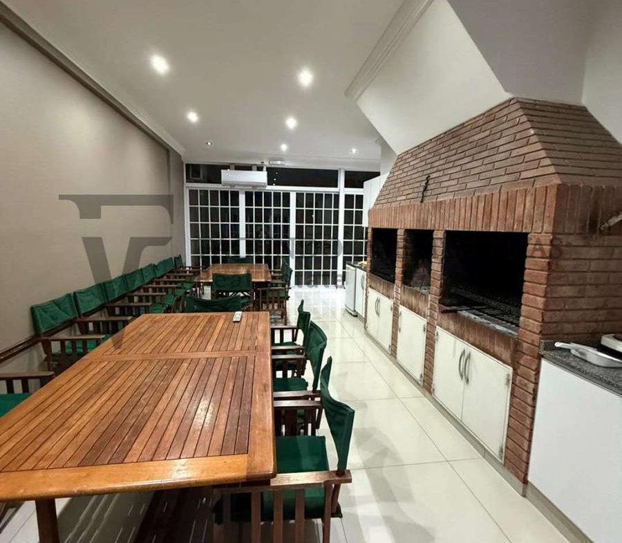 VENTA-DEPARTAMENTO-CUATRO AMBIENTES-PILETA-SUM-CATEGORIA-LOSA RADIANTE-VILLA LURO