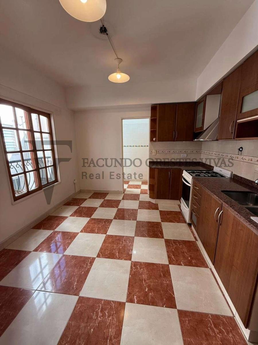 VENTA-DEPARTAMENTO-CUATRO AMBIENTES-PILETA-SUM-CATEGORIA-LOSA RADIANTE-VILLA LURO