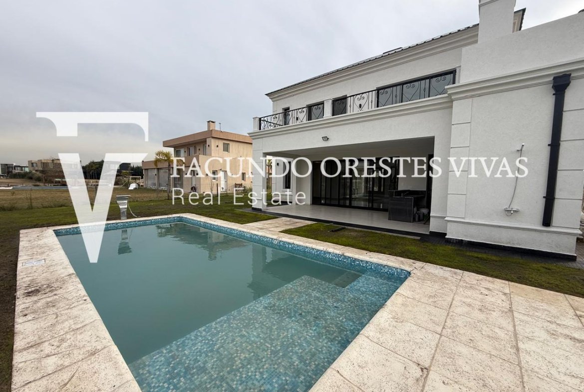VENTA- CASA- CINCO AMBIENTES-CAYEGORIA-PARRILLA-PILETA-BALCON ATERRAZADO-LAGOS DE CANNING-