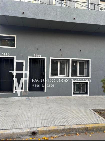 VENTA – PH – TRES AMBIENTES – ENTRADA INDEPENDIENTE – SIN EXPENSAS – LINIERS