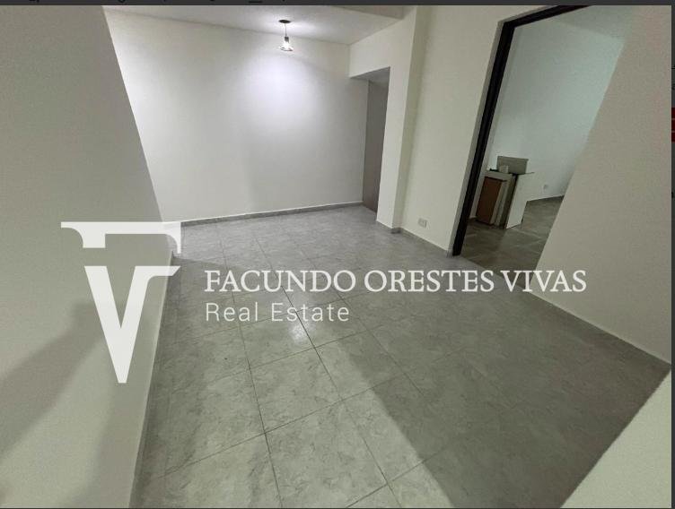 VENTA – PH – TRES AMBIENTES – ENTRADA INDEPENDIENTE – SIN EXPENSAS – LINIERS