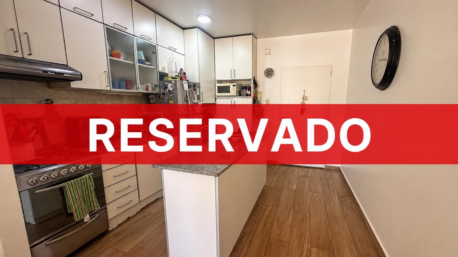 VENTA-DEPARTAMENTO-TRES AMBIENTES-BALCON-FLORES