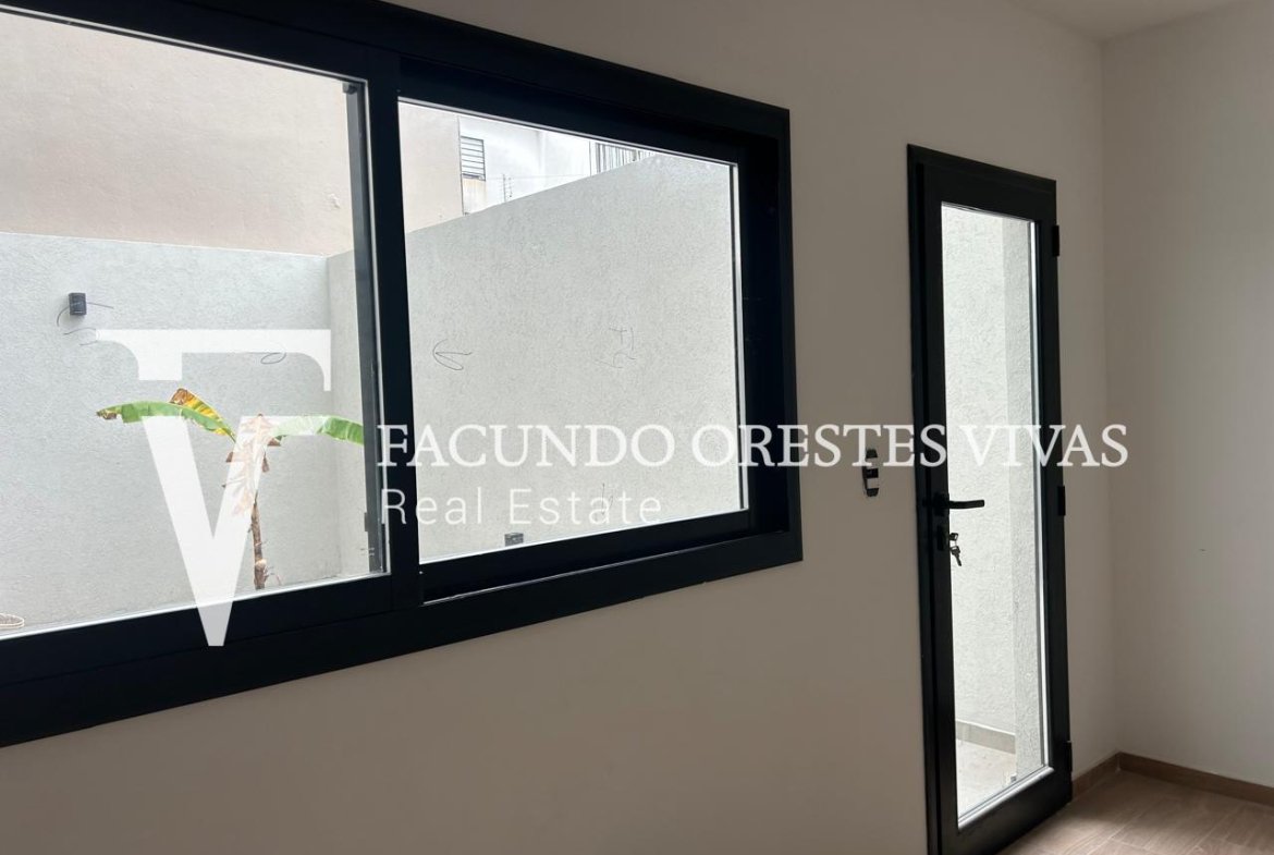 VENTA-DEPARTAMENTO-DOS AMBIENTES-AIRE ACONDICIONADO-LAVADERO-SUM-C/FRENTE-BARRIO NAÓN-MATADEROS