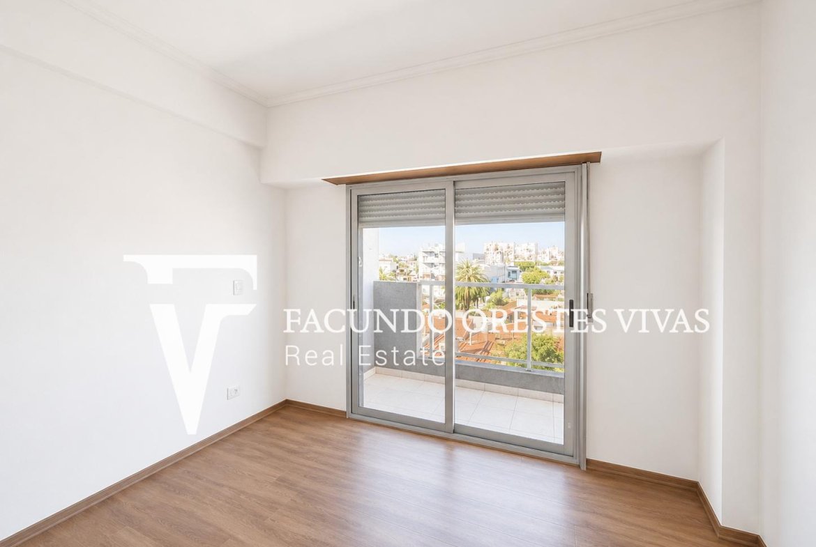VENTA-DOS AMBIENTES-BALCON-A ESTRENAR-LINIERS