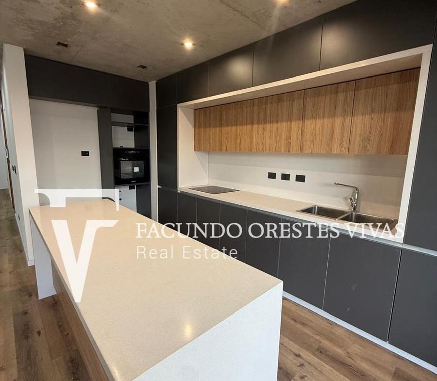 VENTA-DEPARTAMENTO-CUATRO AMBIENTES-PARILLA-BALCON-COCHERA-FRENTE-CATEGORIA-LINIERS