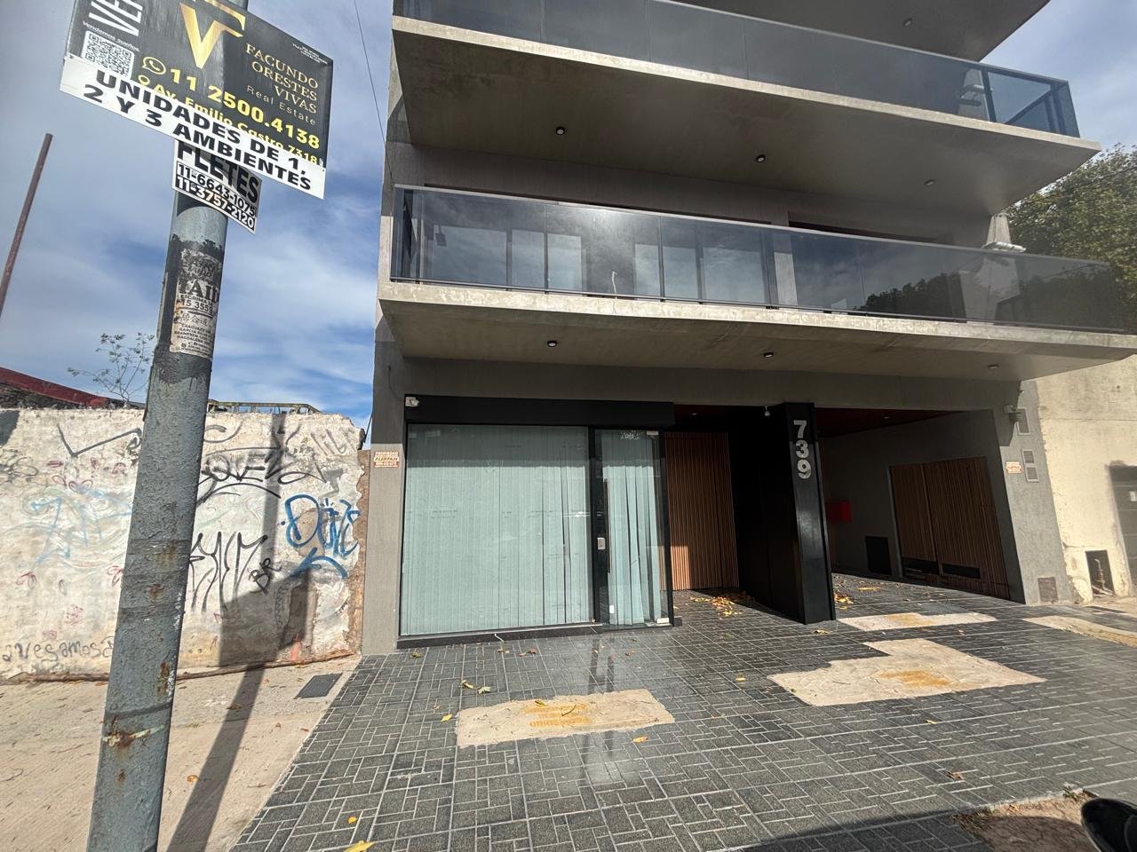 ALQUILER – LOCAL – COCINA – BAÑO – MATADEROS