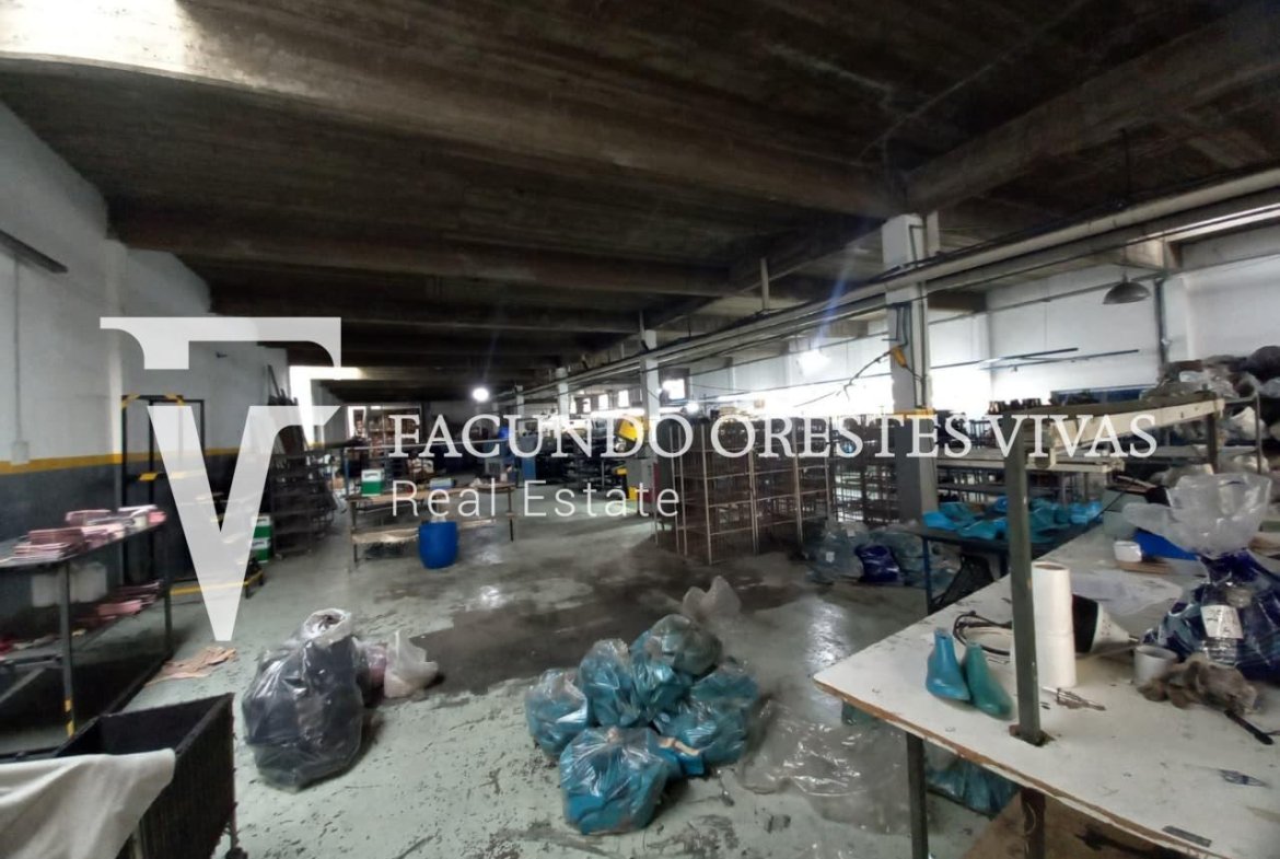 ALQUILER – DÉPOSITO INDUSTRIAL – 1800 M2 -GRUPO ELECTRÓGENO – MADERO