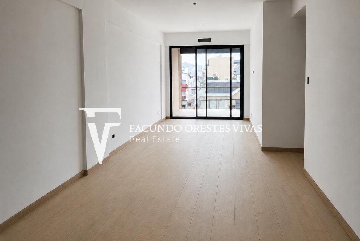 VENTA – MATADEROS – DEPARTAMENTO – CUATRO AMBIENTES- BALCÓN – CATEGORÍA
