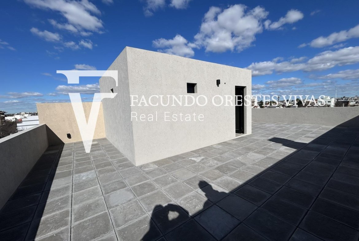 VENTA- DEPARTAMENTO -CUATRO AMBIENTES -BALCON CON PARRILLA-COCHERA-AIRE/A -BARRIO NAON -MATADEROS