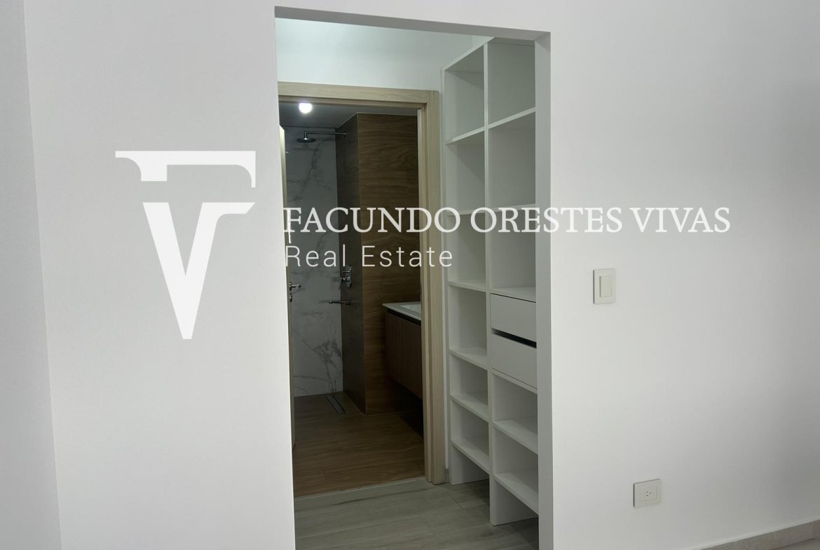 VENTA- DEPARTAMENTO -CUATRO AMBIENTES -BALCON CON PARRILLA-COCHERA-AIRE/A -BARRIO NAON -MATADEROS