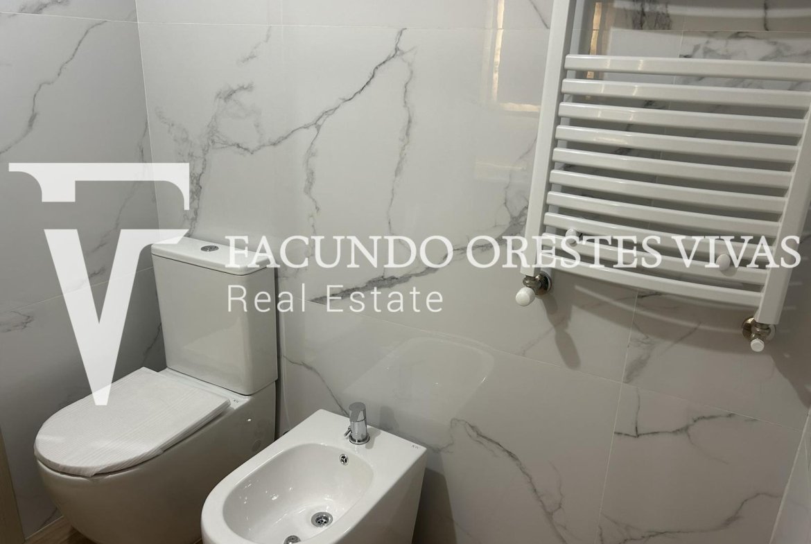 VENTA- DEPARTAMENTO -CUATRO AMBIENTES -BALCON CON PARRILLA-COCHERA-AIRE/A -BARRIO NAON -MATADEROS