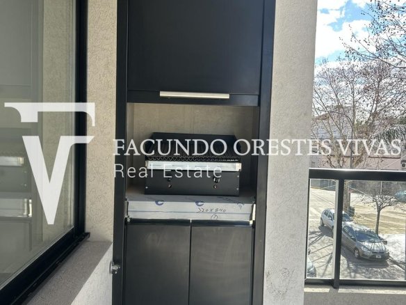 VENTA- DEPARTAMENTO -CUATRO AMBIENTES -BALCON CON PARRILLA-COCHERA-AIRE/A -BARRIO NAON -MATADEROS