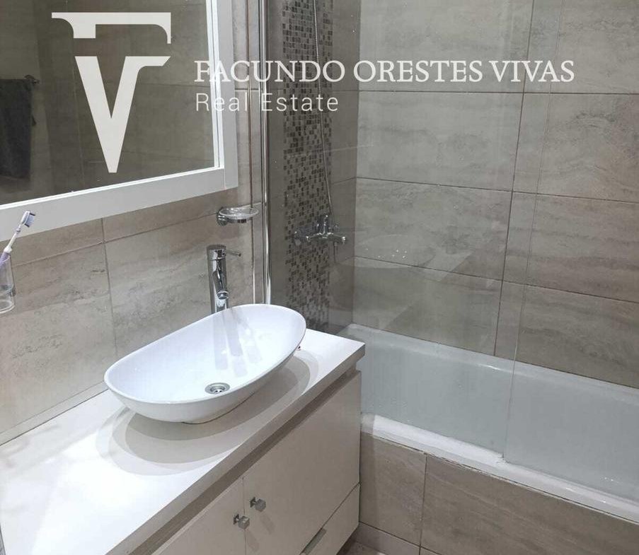 VENTA-DEPARTAMENTO-TRES AMBIENTES-COCHERA-BALCON-HABITACION EN SUITE-VERSALLES